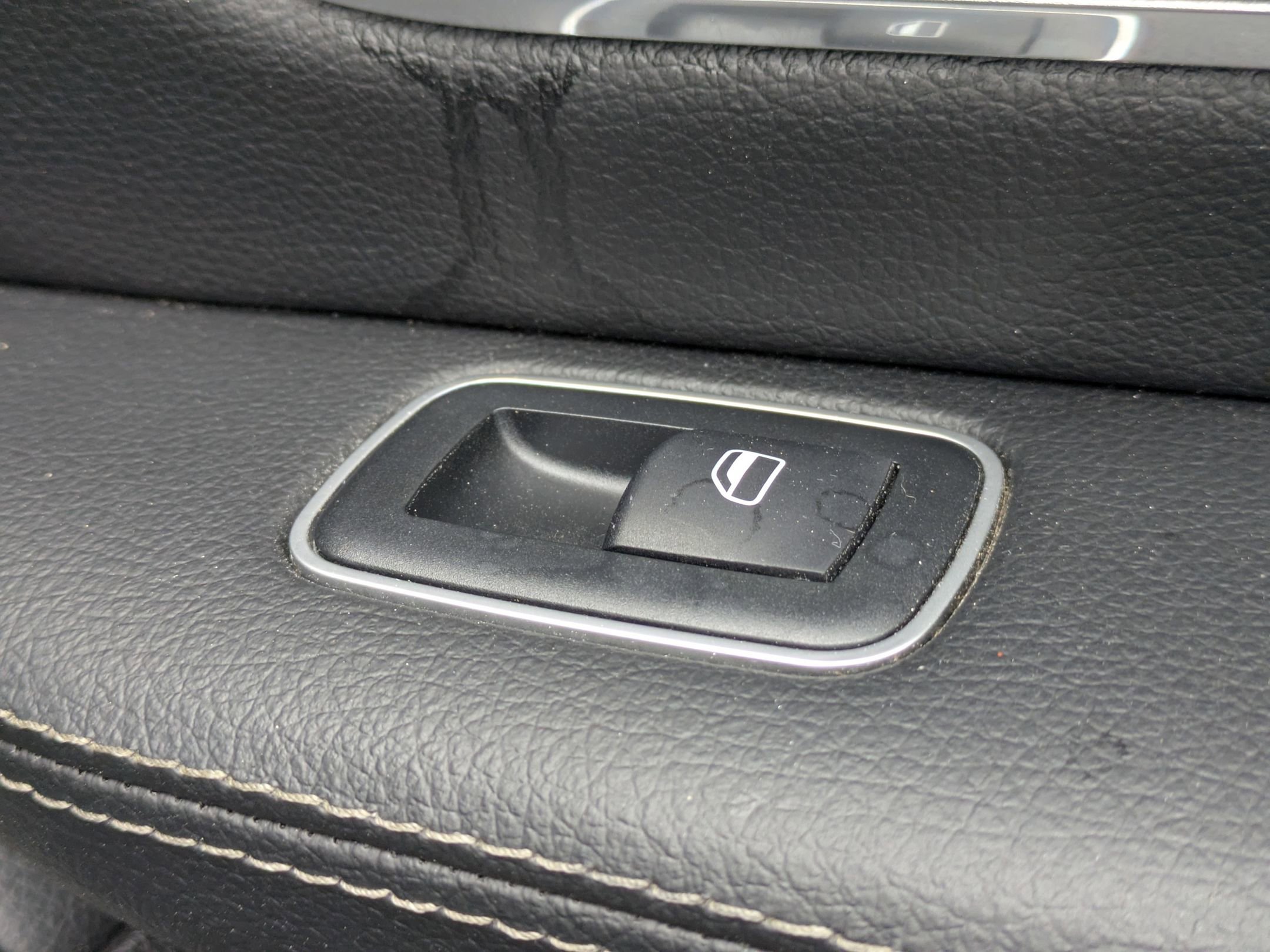 Used 2022 RAM 1500 Laramie AWD/4WD image 35