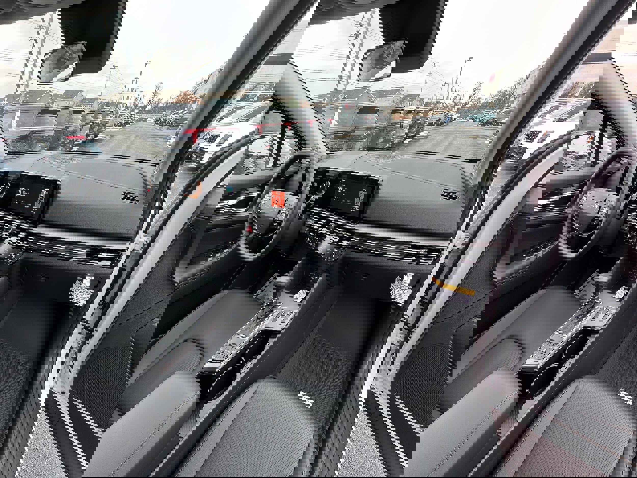 New 2026 Kia Sportage EX image 25