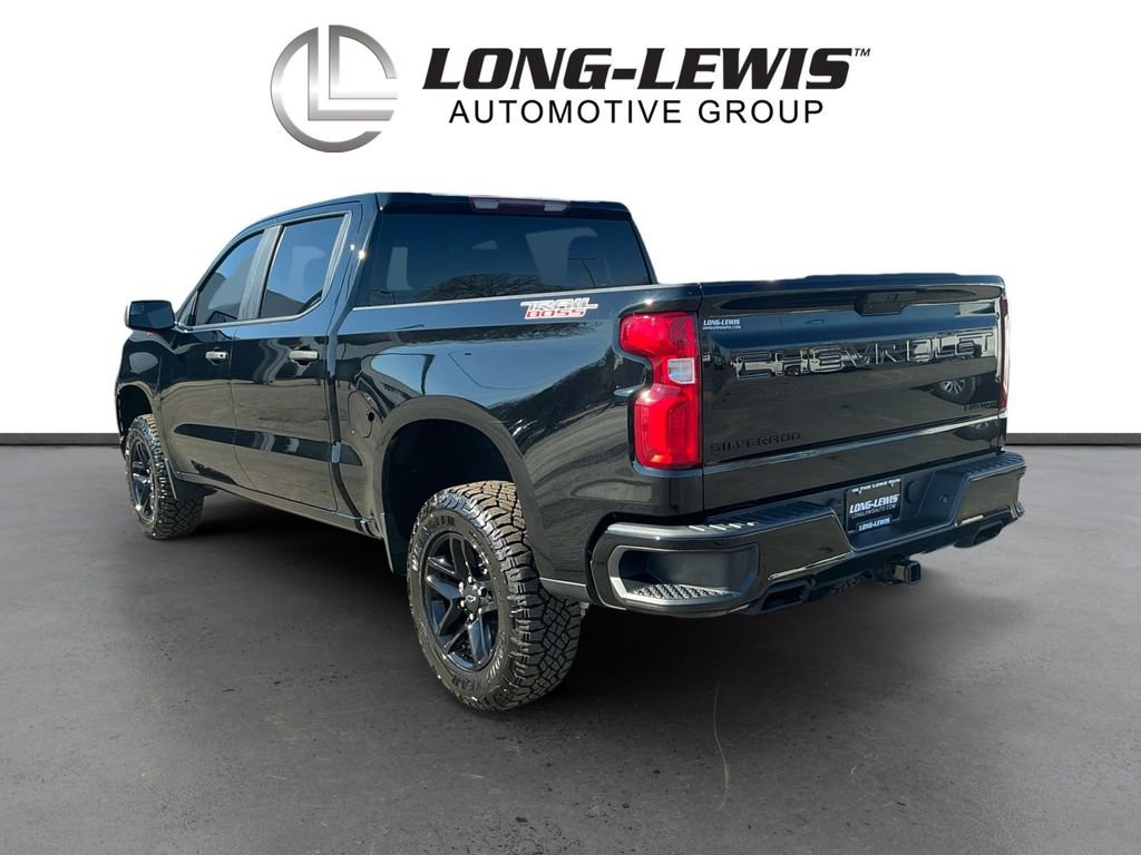 Used 2022 Chevrolet Silverado 1500 Custom Trail Boss w/ Midnight Edition image 4