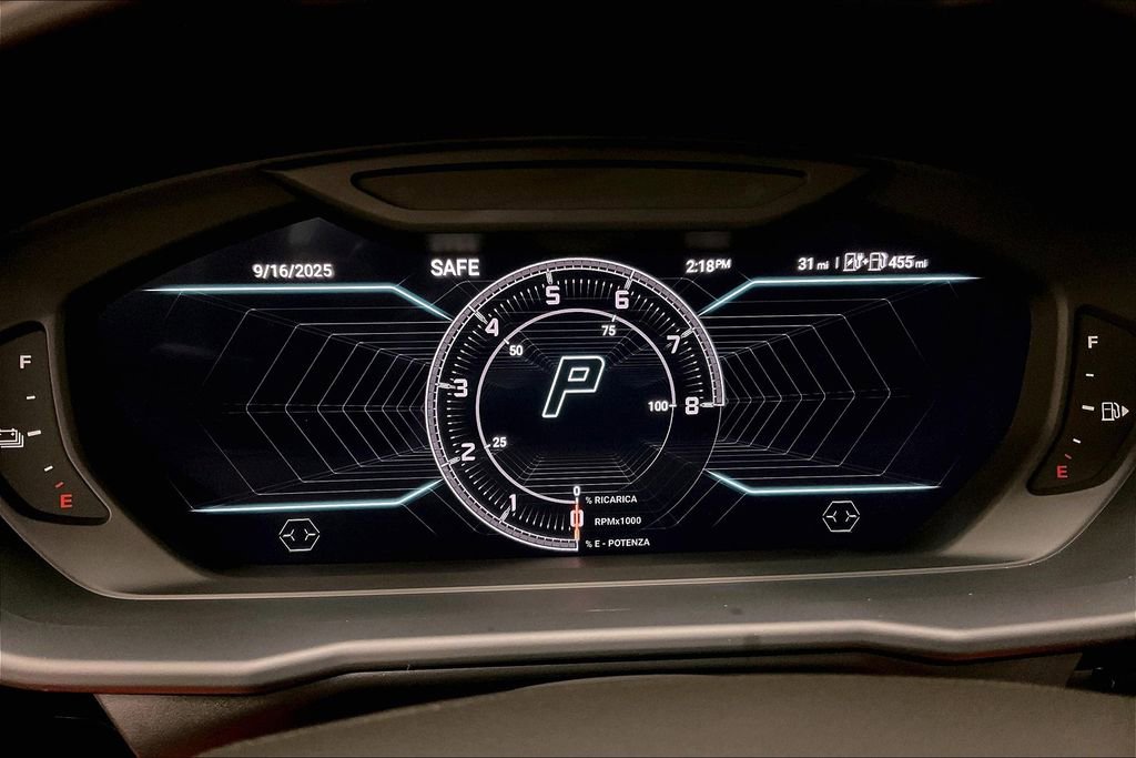 Used 2025 Lamborghini Urus SE image 10