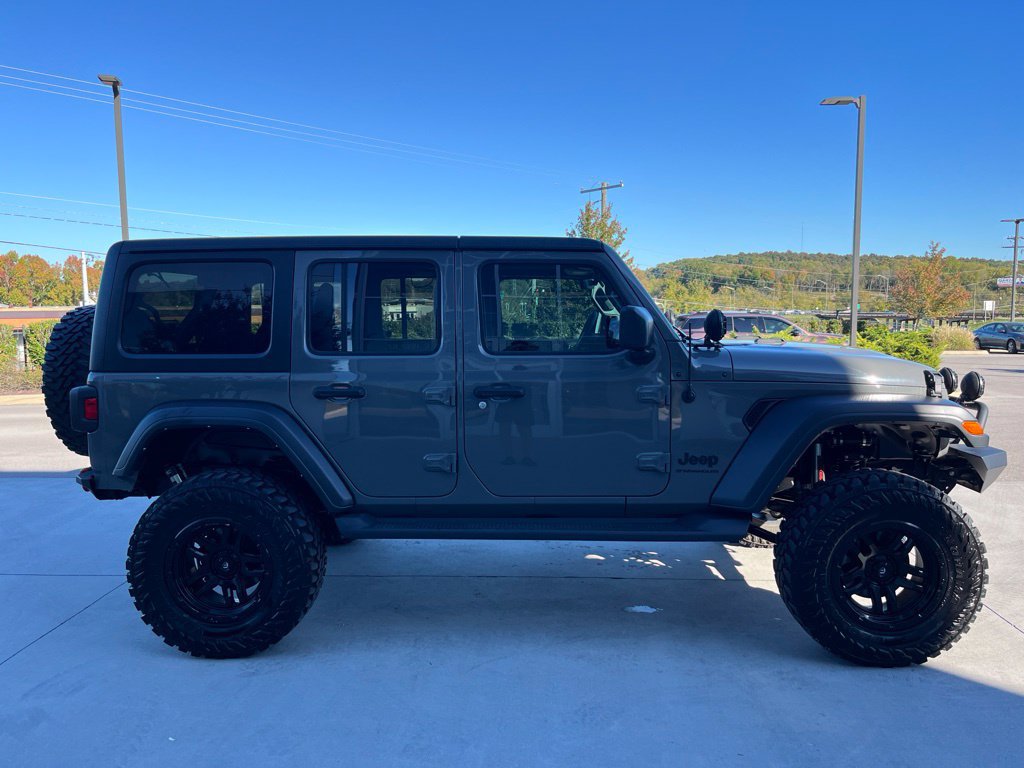 Used 2023 Jeep Wrangler Unlimited Sport AWD/4WD image 23