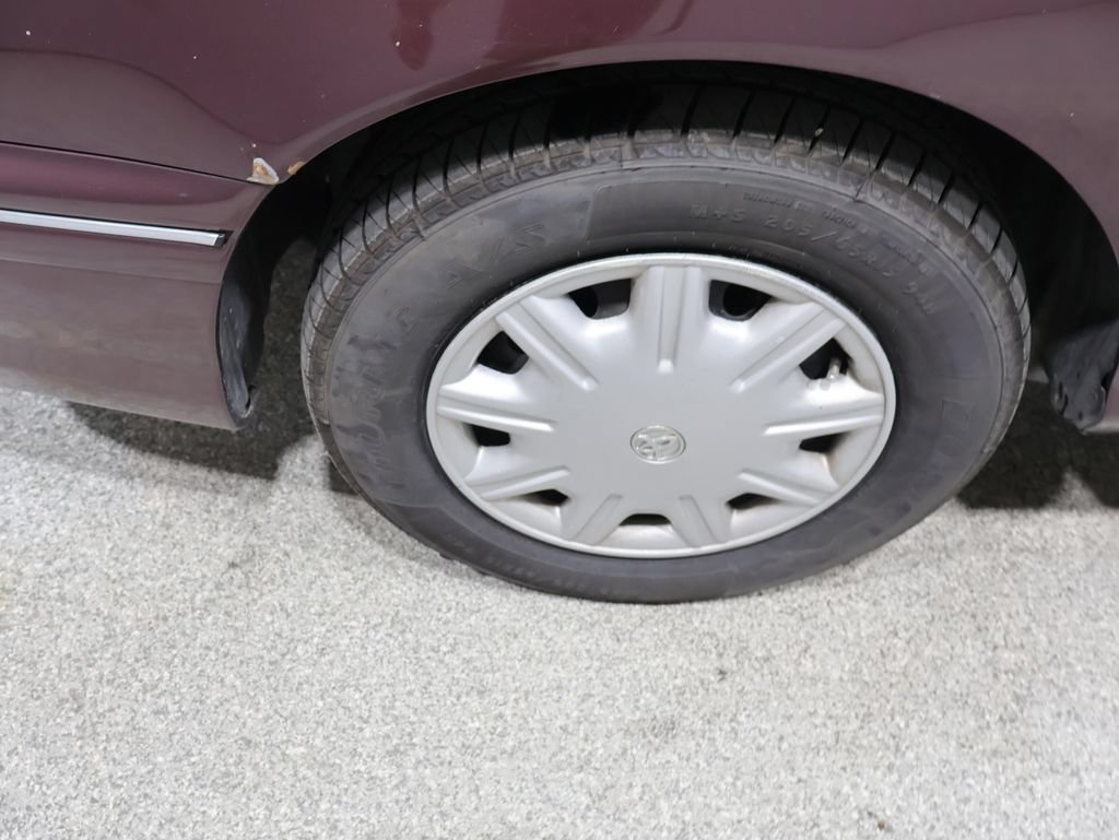 Used 1999 Toyota Avalon XL w/ PWR Seat Pkg FWD image 18