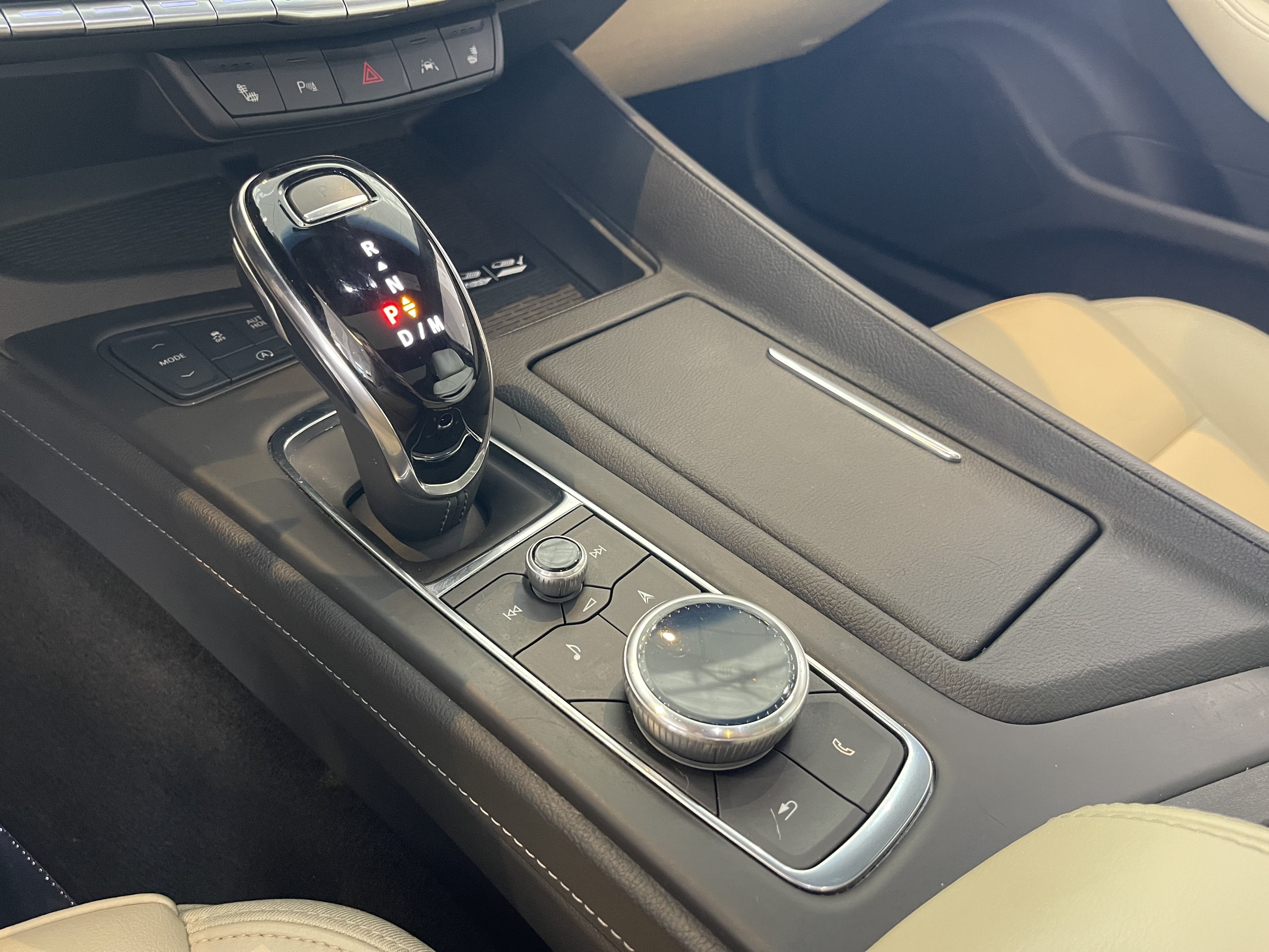 Certified 2023 Cadillac CT5 Luxury w/ Sun And Sound Package AWD/4WD image 10