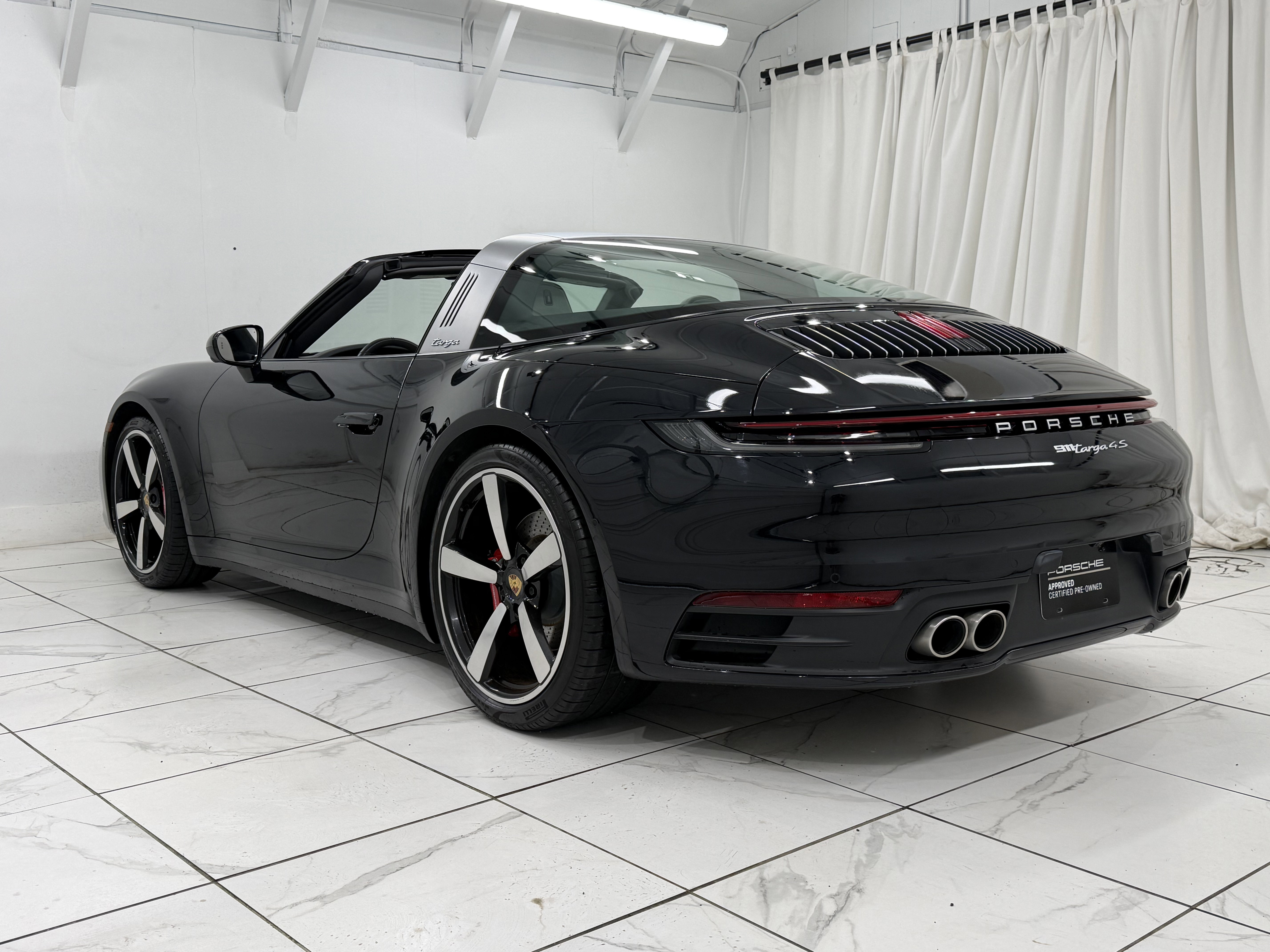 Certified 2022 Porsche 911 Targa 4S image 15