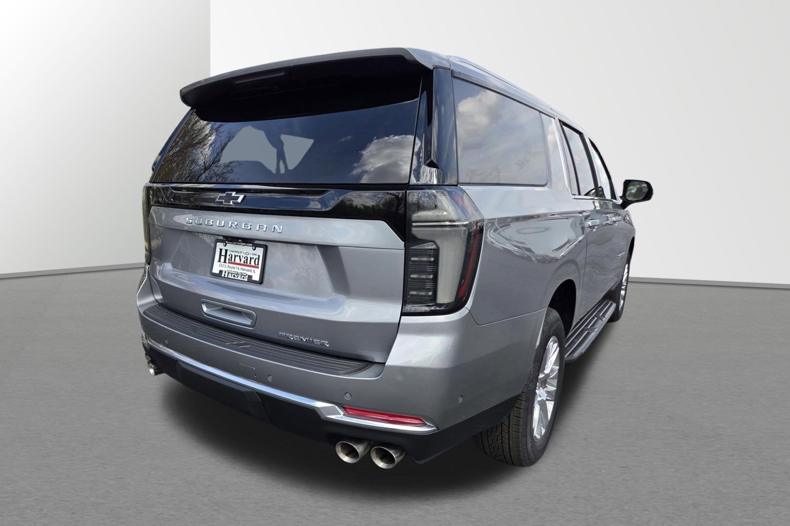 New 2026 Chevrolet Suburban Premier w/ Sun And Tow Package AWD/4WD image 3