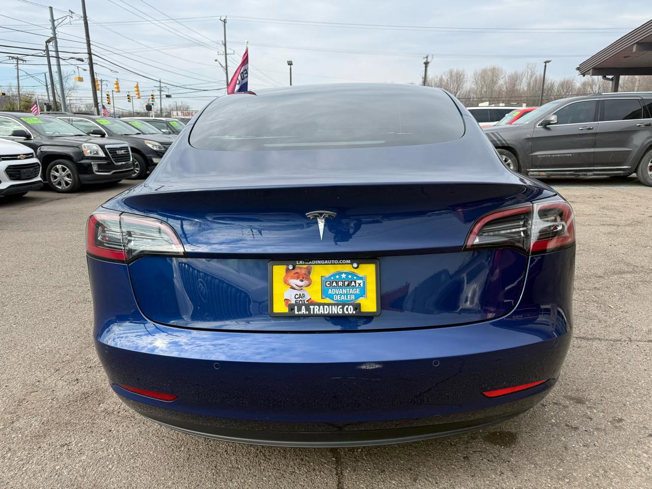 Used 2022 Tesla Model 3 Standard Range image 8