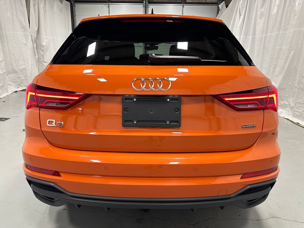 Used 2024 Audi Q3 2.0T Premium AWD/4WD image 6