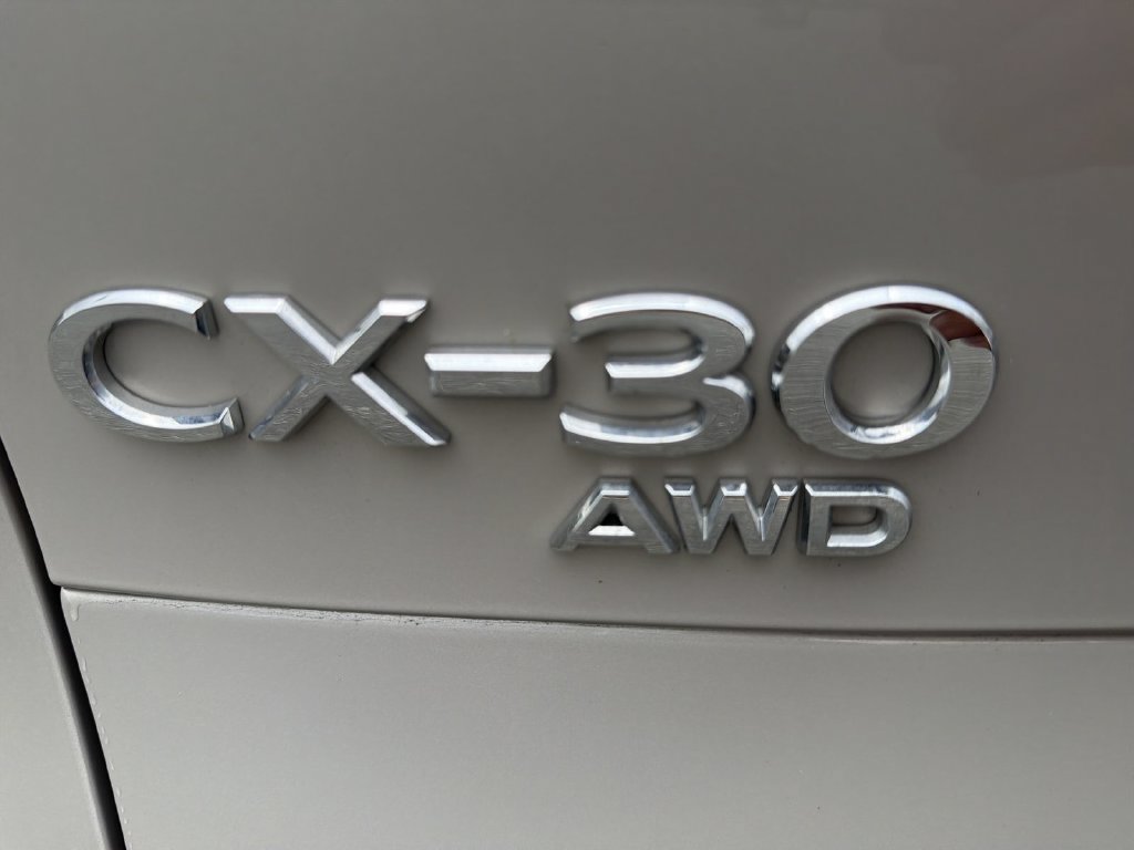Used 2022 MAZDA CX-30 AWD 2.5 S w/ Select Package image 15