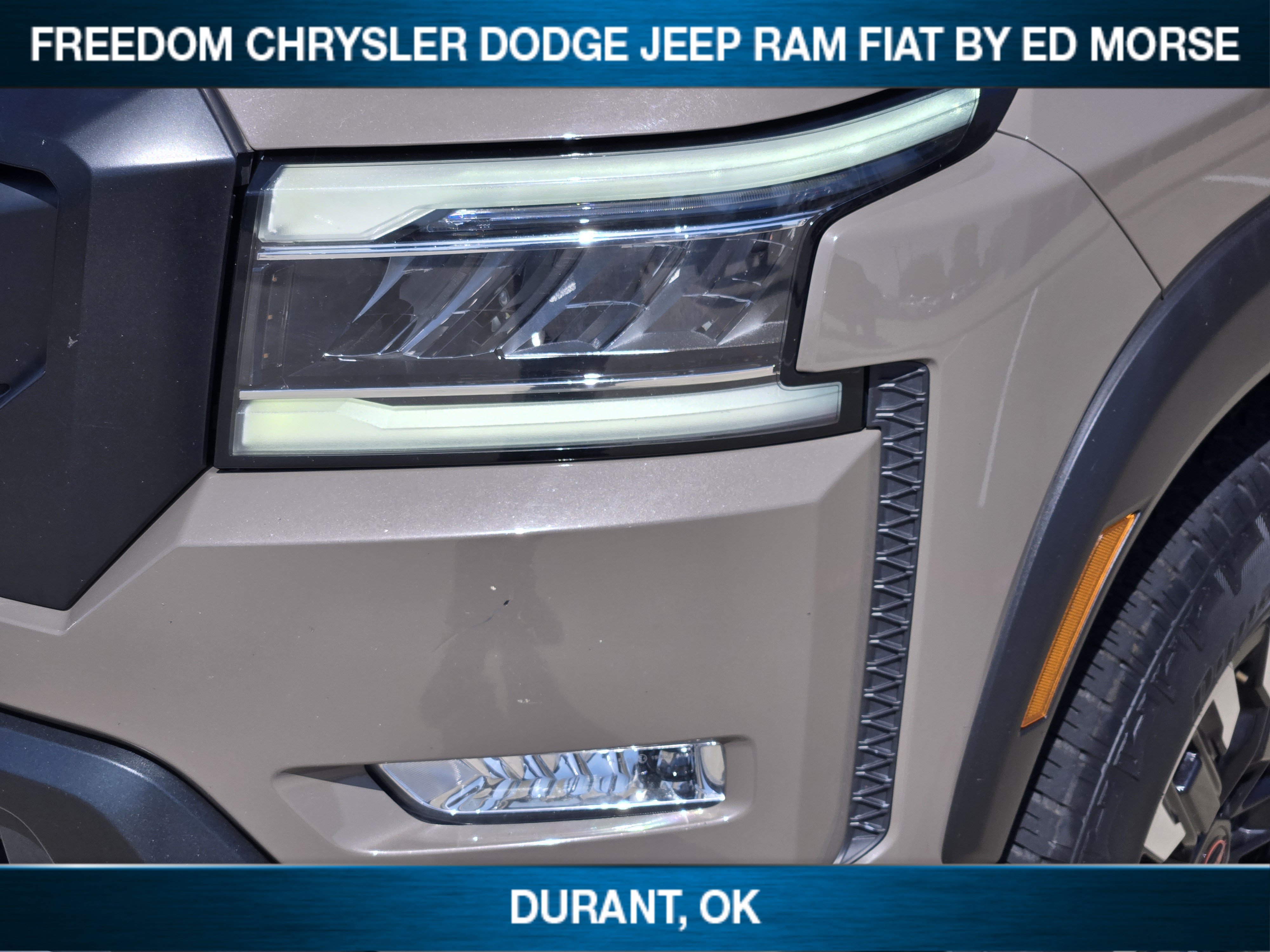 Used 2023 Nissan Frontier PRO-4X w/ Technology Package AWD/4WD image 5