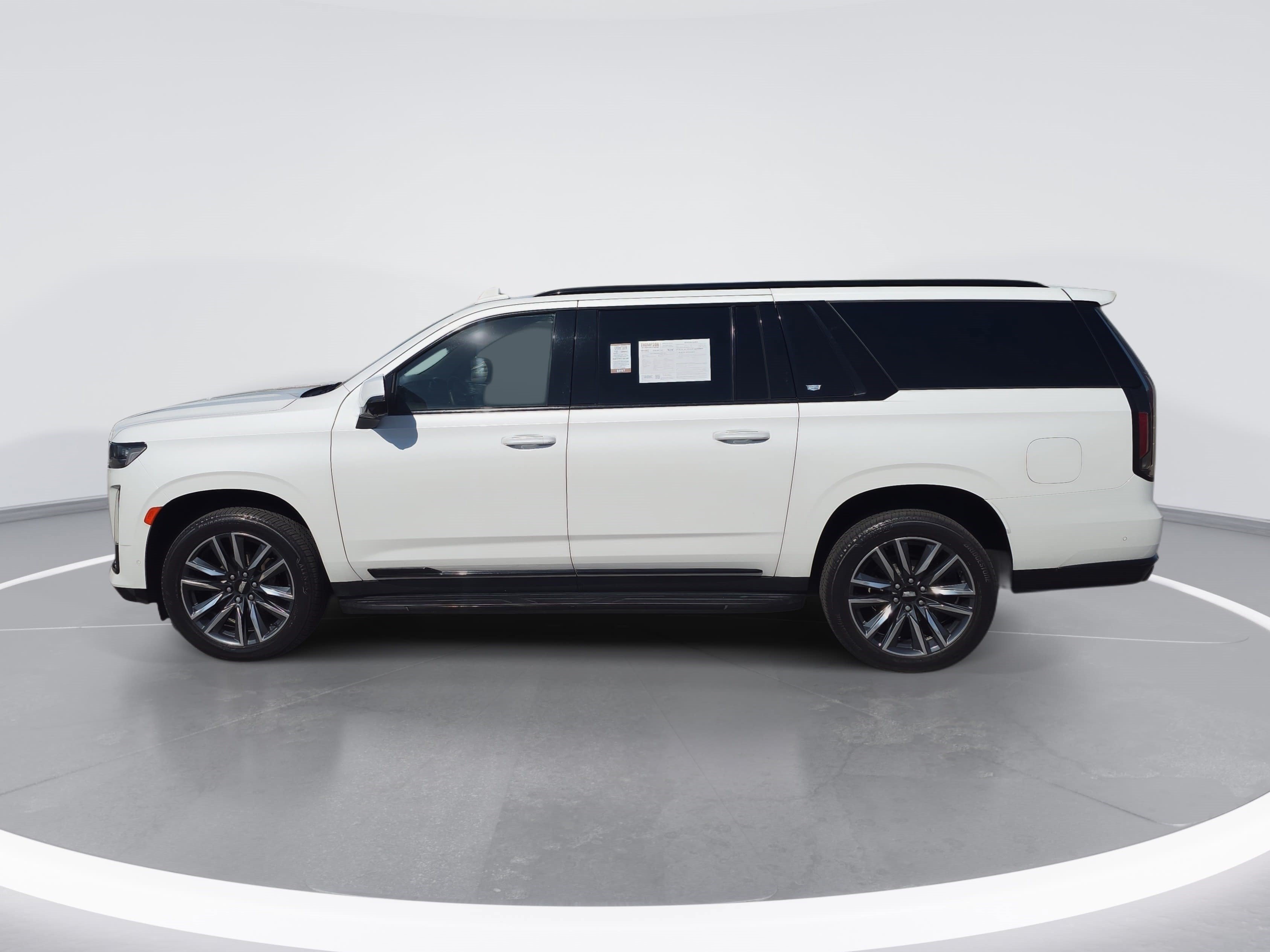 Used 2021 Cadillac Escalade ESV Sport AWD/4WD image 6