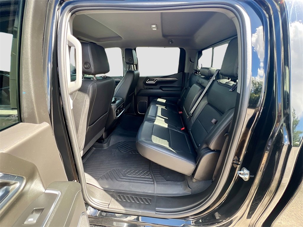 Used 2024 Chevrolet Silverado 1500 LTZ image 25