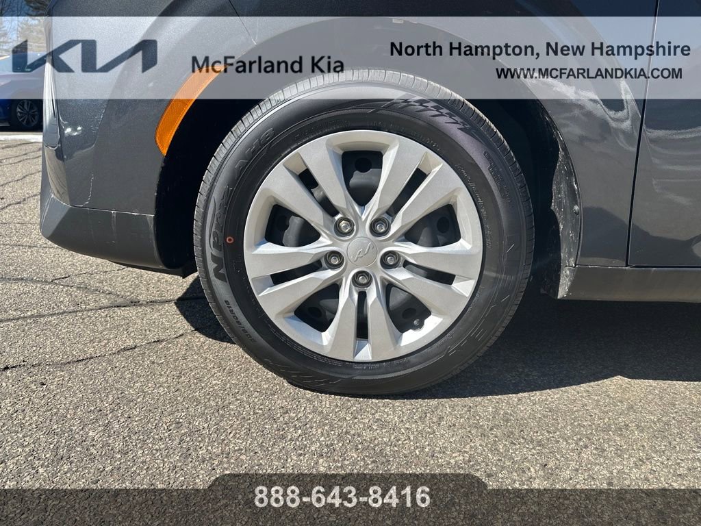 Used 2022 Kia Soul LX image 29