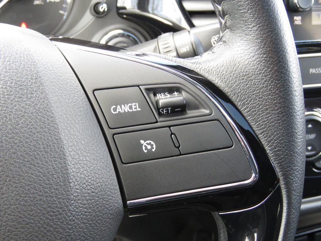 Used 2019 Mitsubishi Outlander SEL image 24