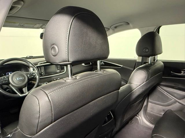Used 2018 Kia Sorento FWD image 31