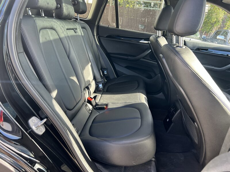 Used 2016 BMW X1 xDrive28i image 13