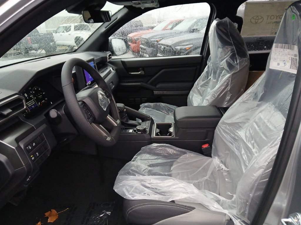 New 2025 Toyota Tacoma TRD Off-Road image 6