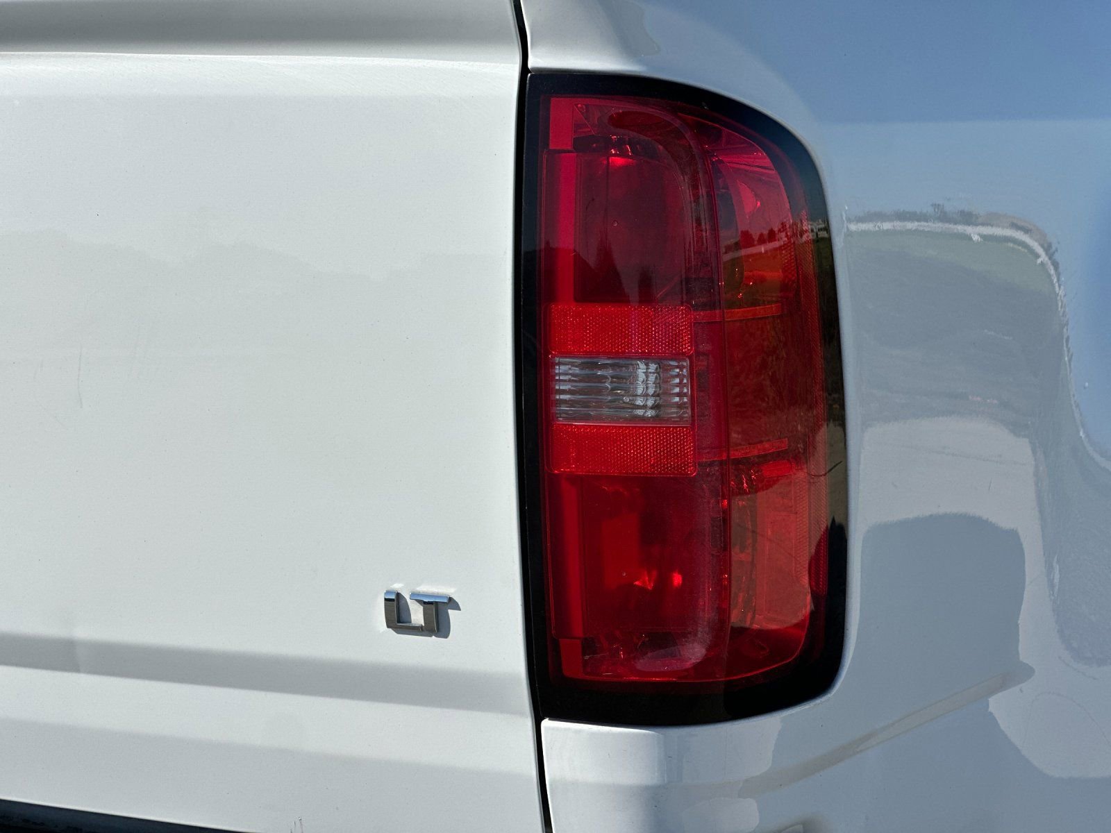 Used 2017 Chevrolet Colorado LT w/ Safety Package image 31