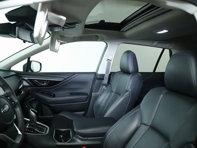 Used 2024 Subaru Outback Touring AWD/4WD image 20