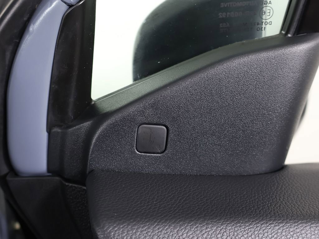 Used 2022 Honda Pilot Sport image 39