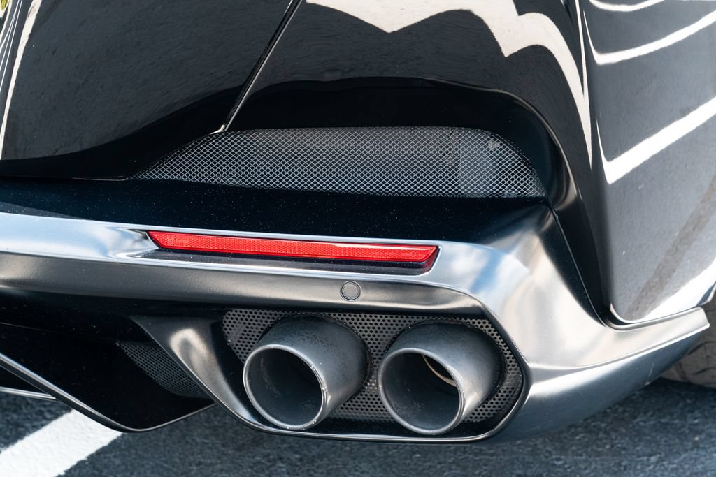 Used 2019 Ferrari Portofino RWD image 15