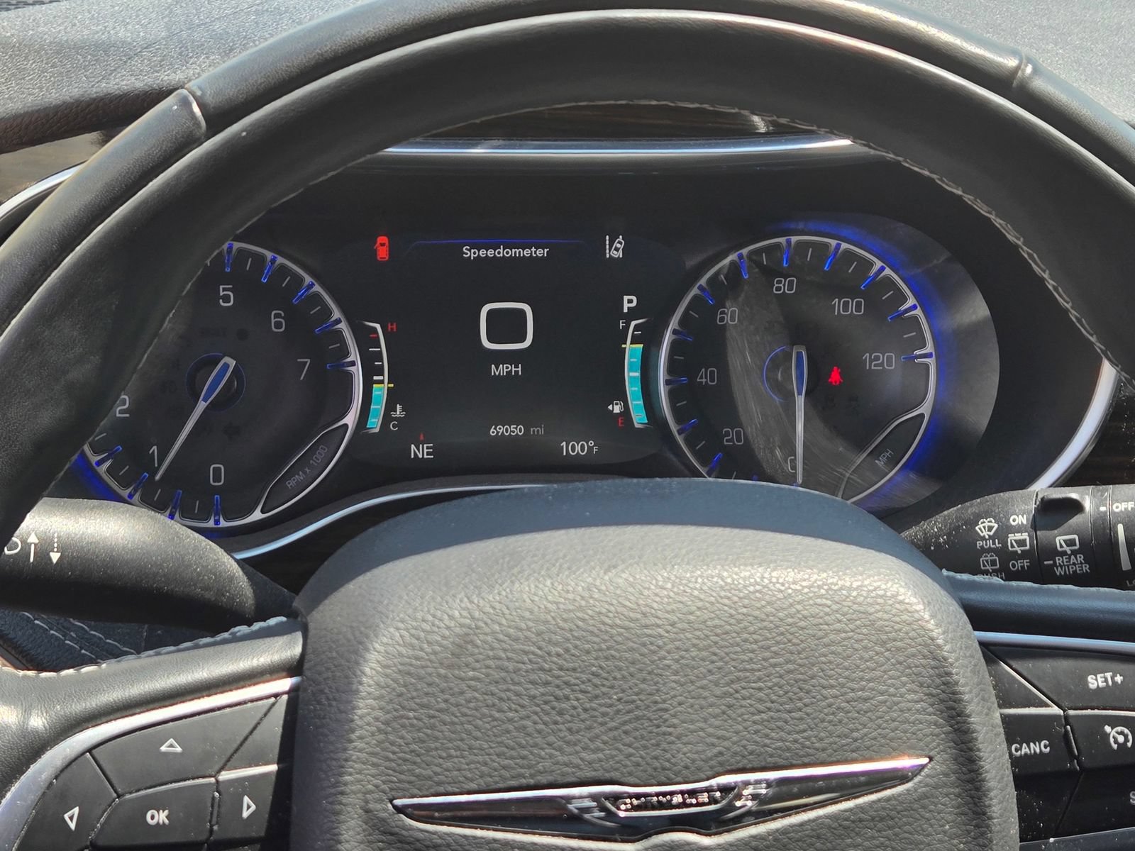 Used 2022 Chrysler Pacifica Limited FWD image 11