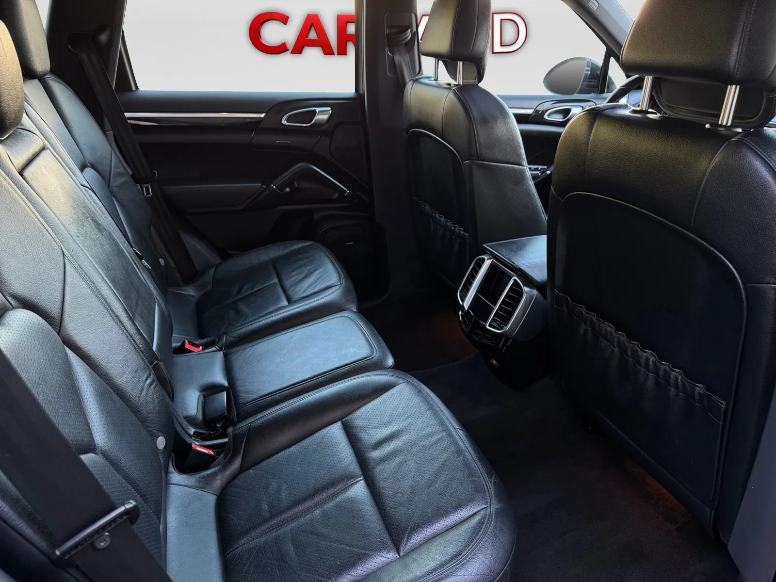 Used 2011 Porsche Cayenne AWD/4WD image 21