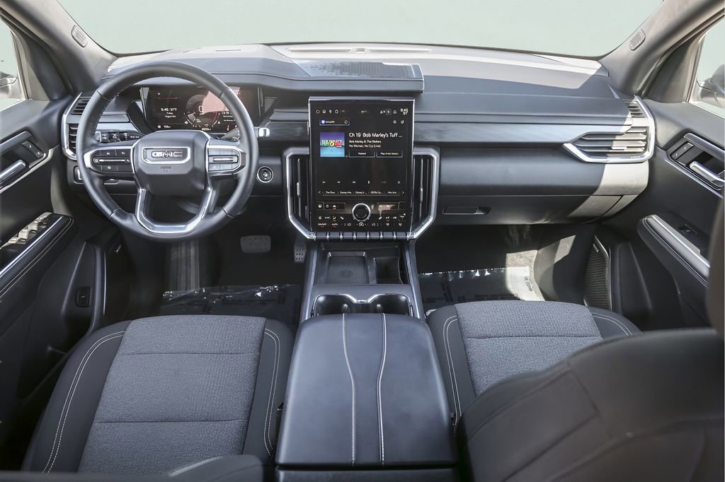 Certified 2025 GMC Acadia Elevation image 28