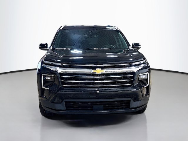 New 2026 Chevrolet Traverse LT FWD image 3