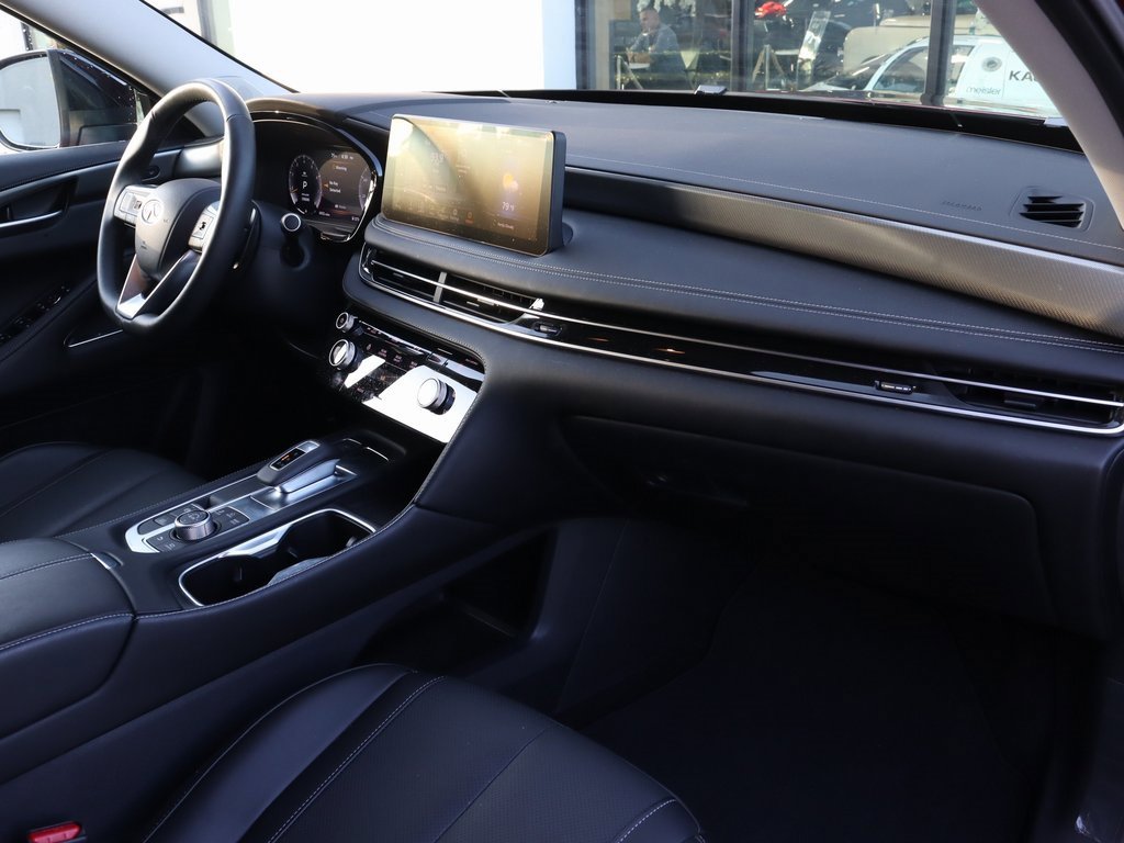 Certified 2025 INFINITI QX60 Luxe image 22