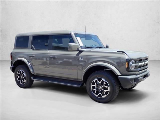 New 2026 Ford Bronco Outer Banks AWD/4WD image 6
