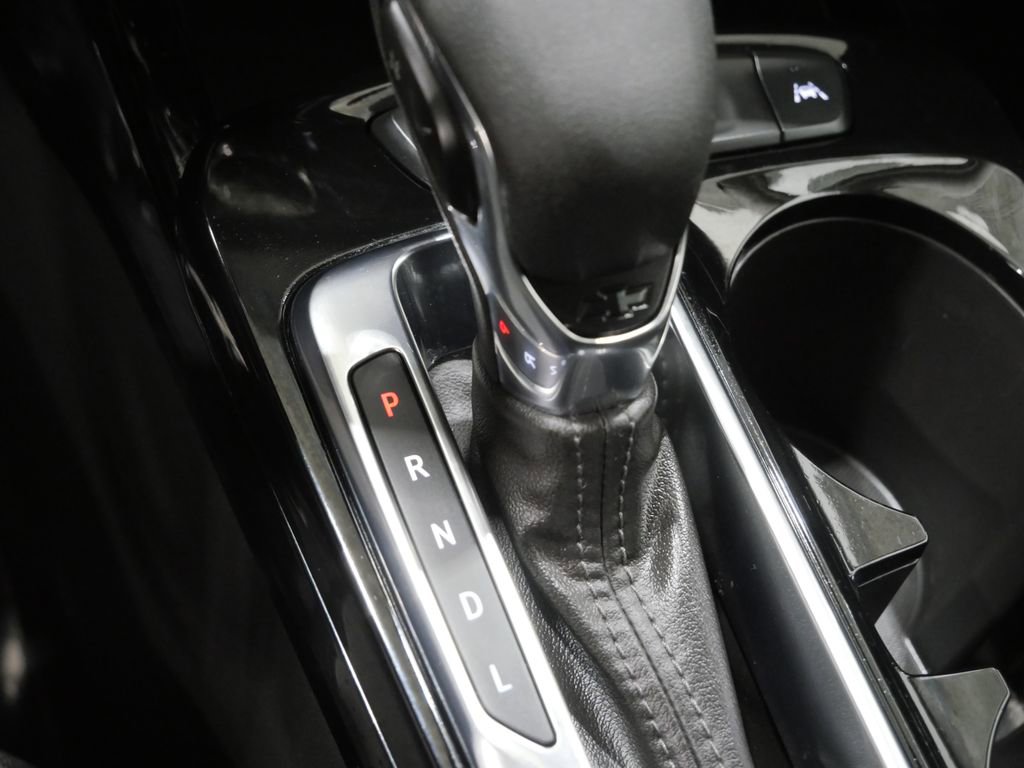 Used 2024 Chevrolet Trax LT w/ Driver Confidence Package FWD image 22