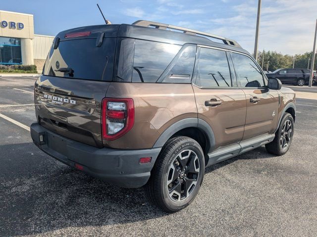 Used 2022 Ford Bronco Sport Outer Banks w/ Tech Package image 5
