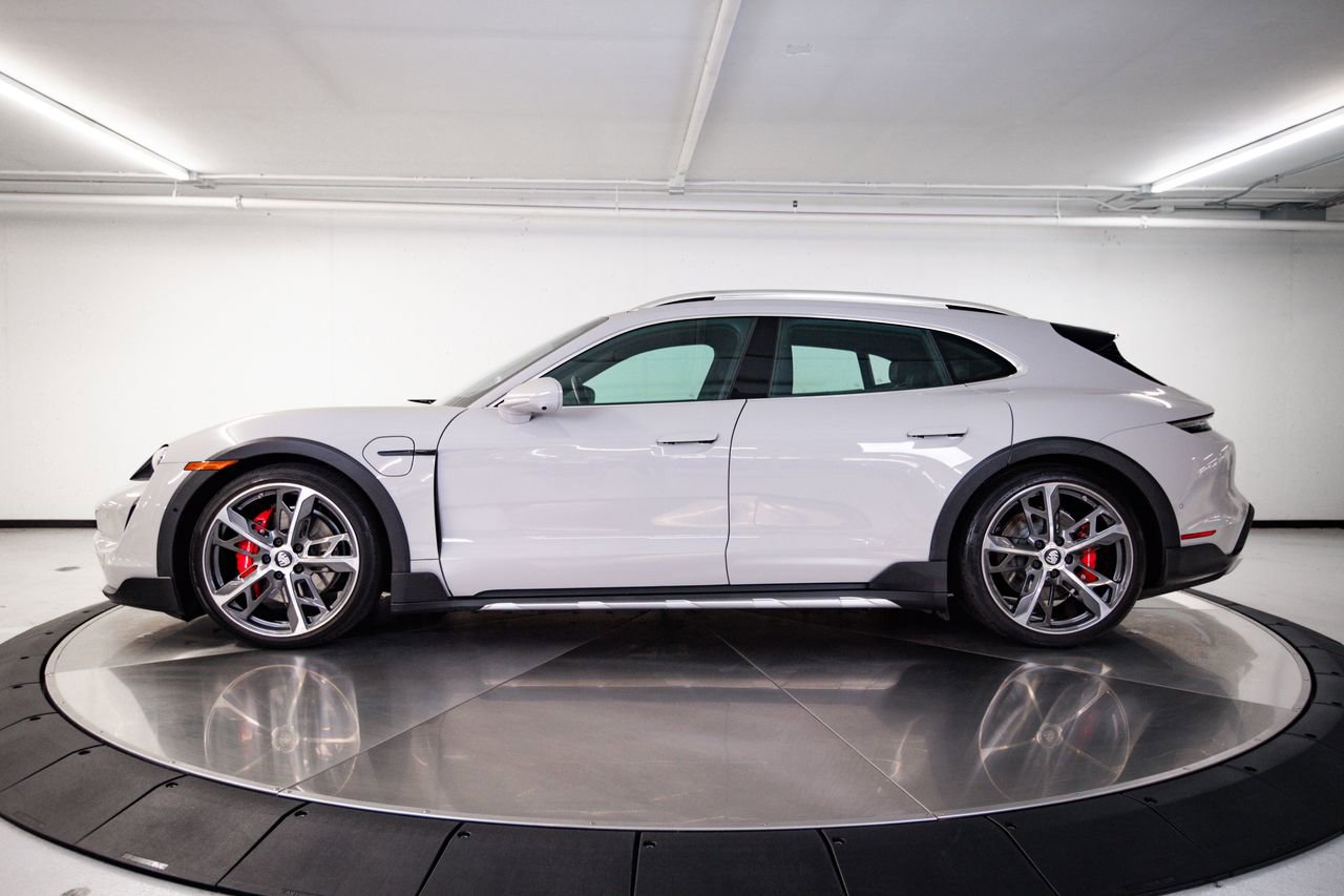 Certified 2024 Porsche Taycan 4S AWD/4WD image 2