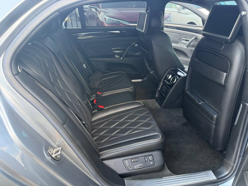 Used 2014 Bentley Flying Spur W12 AWD/4WD image 17