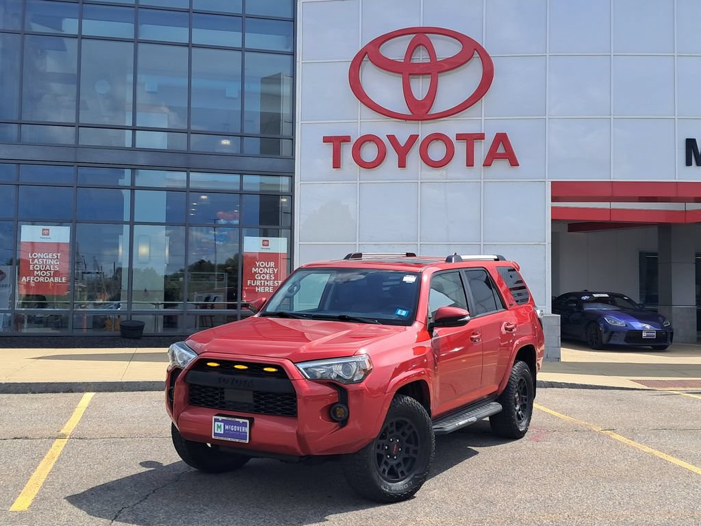 Used 2020 Toyota 4Runner SR5 Premium w/ Moonroof Package AWD/4WD image 1