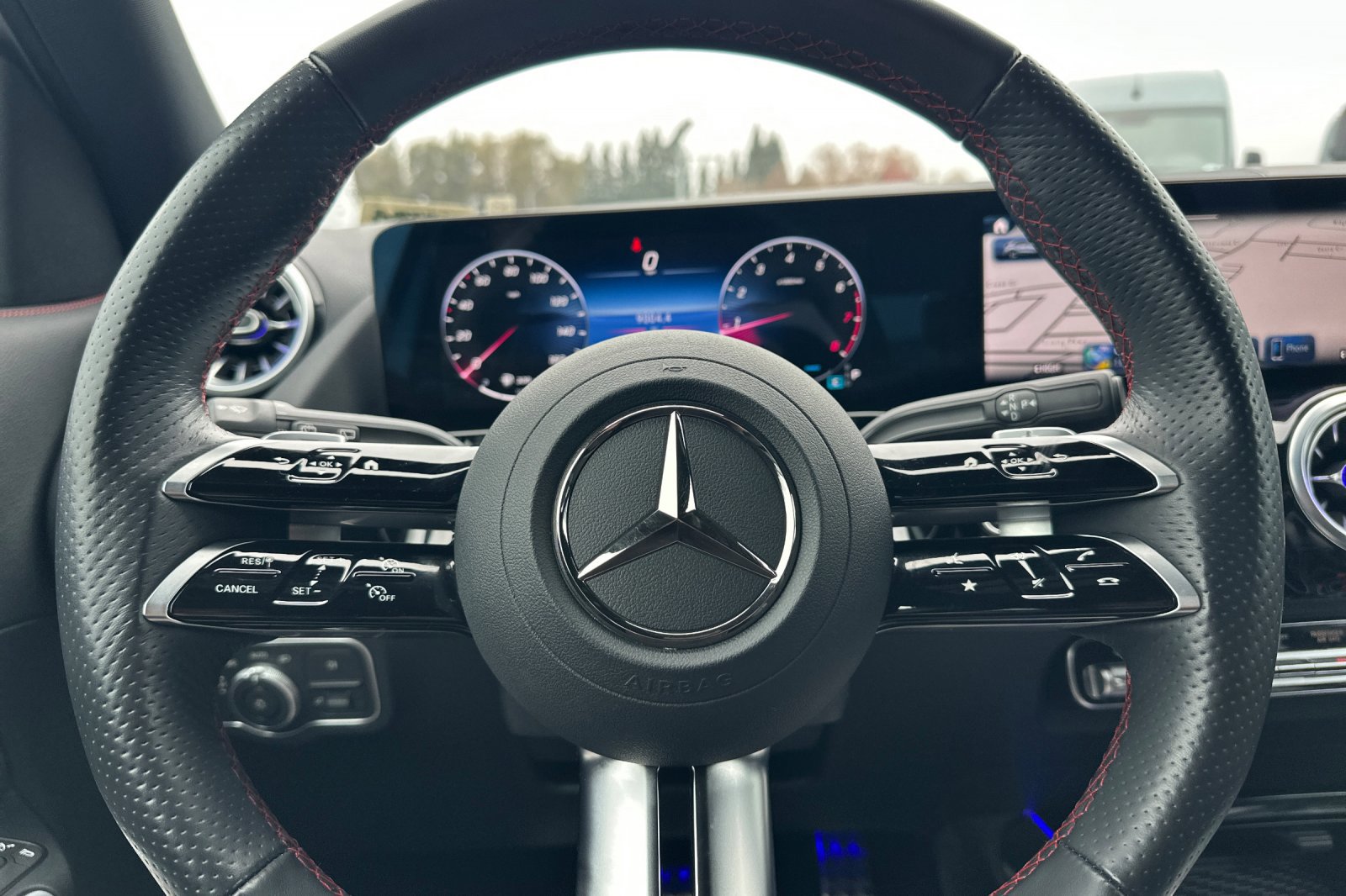 Certified 2025 Mercedes-Benz GLA 250 4MATIC image 24