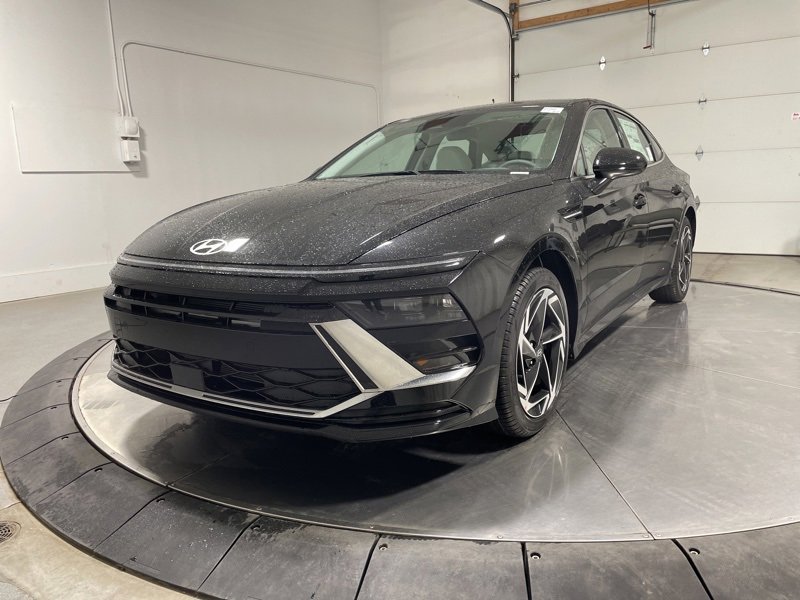 New 2026 Hyundai Sonata SEL image 3