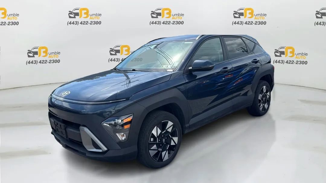 Used 2024 Hyundai Kona SEL image 1