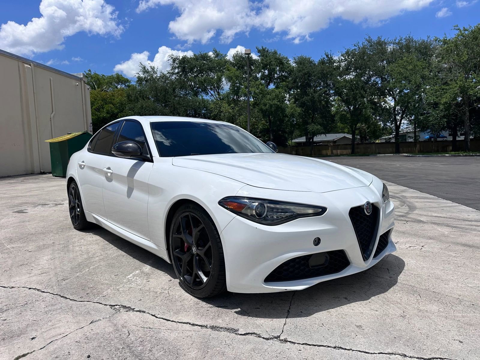 Used 2020 Alfa Romeo Giulia w/ Nero Edizione RWD image 3