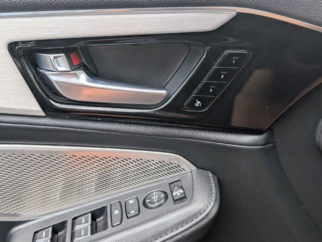 Used 2024 Acura MDX FWD image 37