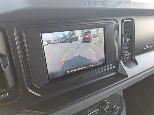 Used 2023 Ford Bronco Black Diamond AWD/4WD image 17