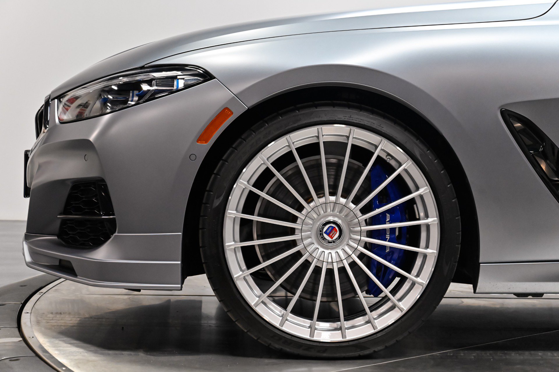 Used 2022 BMW ALPINA B8 xDrive Gran Coupe AWD/4WD image 49