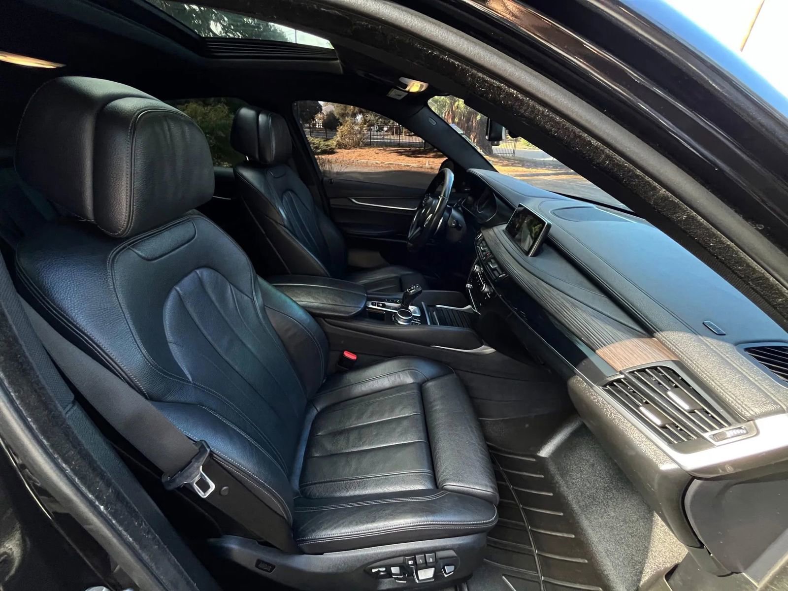 Used 2018 BMW X6 xDrive35i image 9