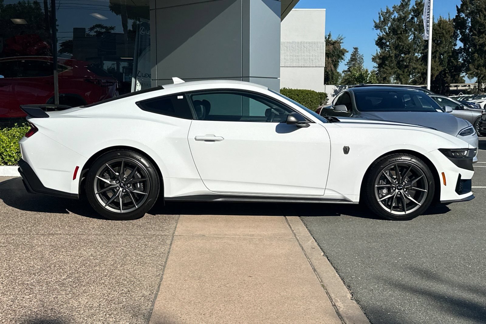 Used 2024 Ford Mustang Dark Horse RWD image 3