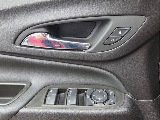 Used 2024 Chevrolet Equinox LT FWD image 22