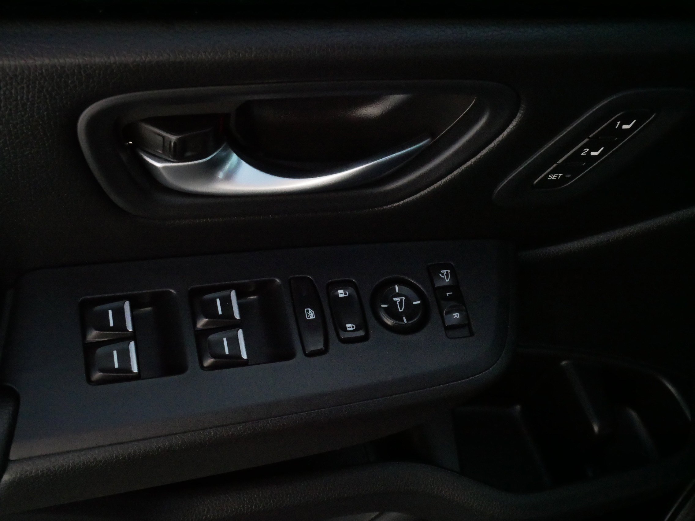 Certified 2025 Honda Pilot TrailSport image 19