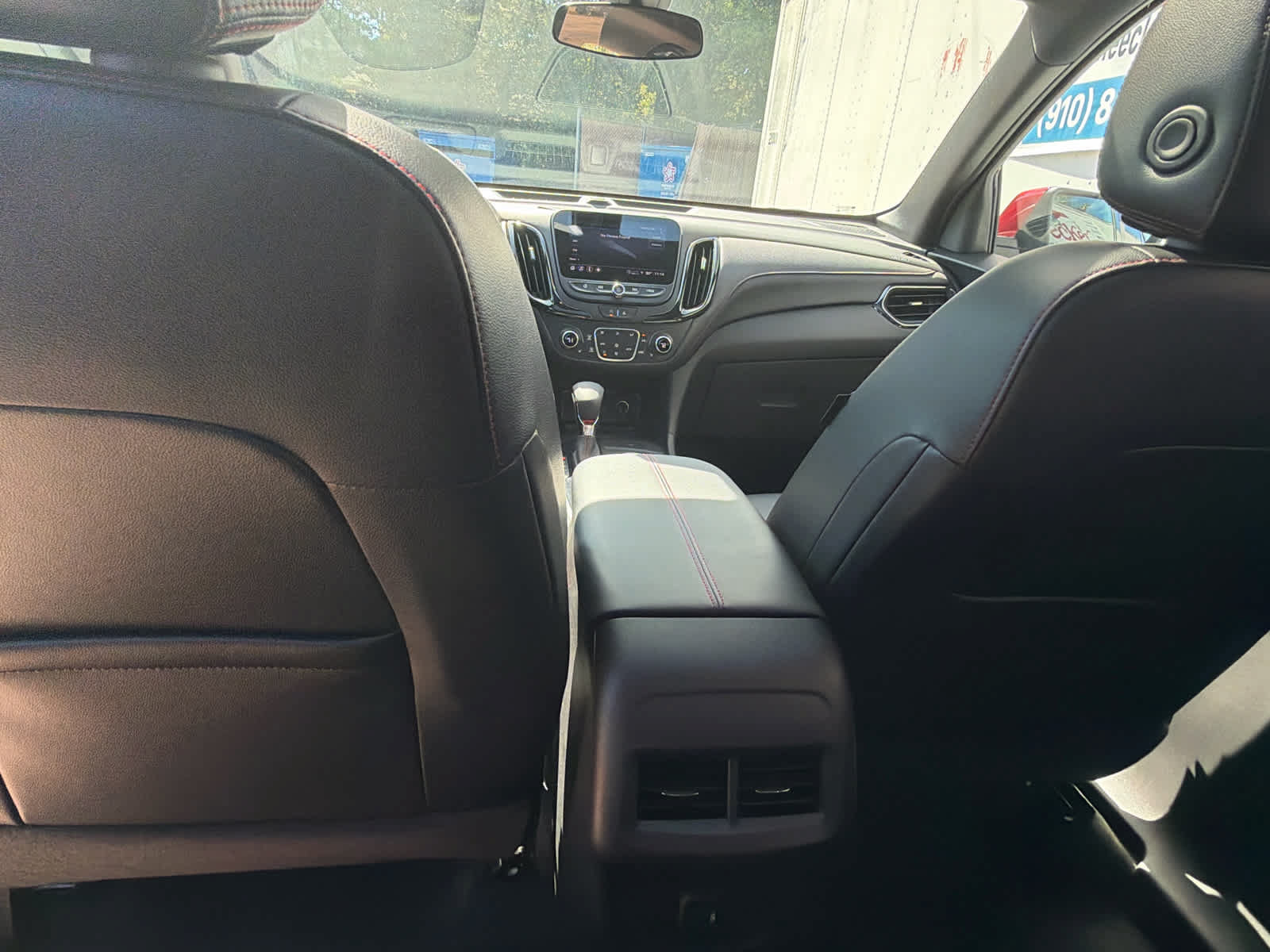 Used 2023 Chevrolet Equinox RS w/ RS Leather Package AWD/4WD image 36