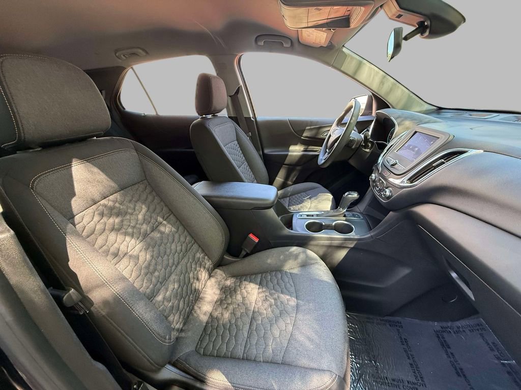Used 2020 Chevrolet Equinox LT FWD image 14