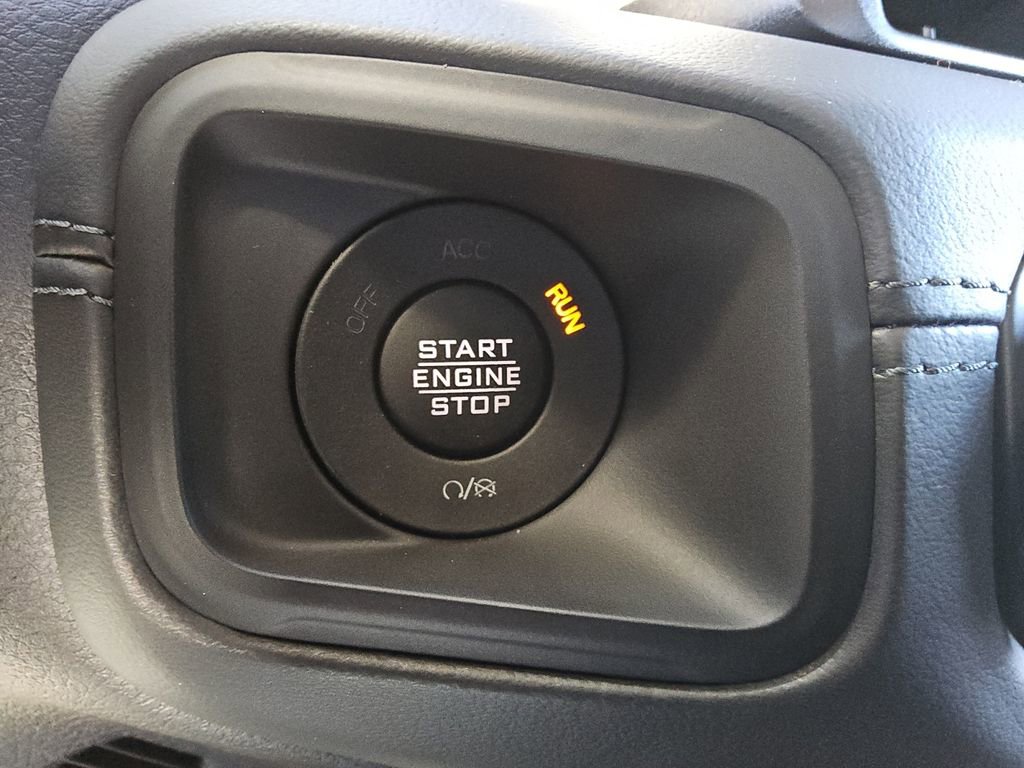 New 2026 Jeep Gladiator Sport S image 28