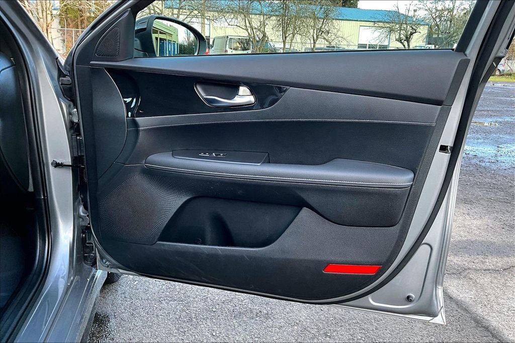 Used 2024 Kia Forte GT-Line image 24